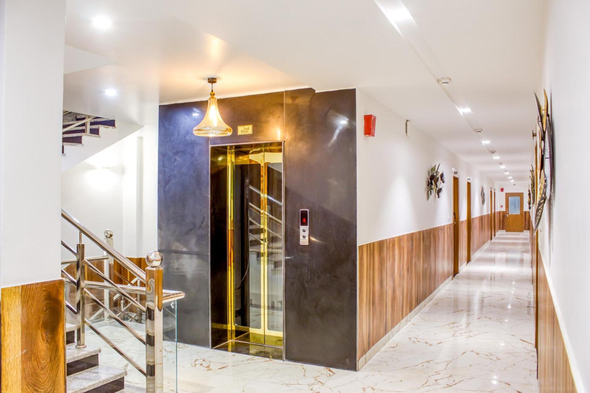 Zip By Spree Hotels Grand Legacy Prime دهرادون المظهر الخارجي الصورة