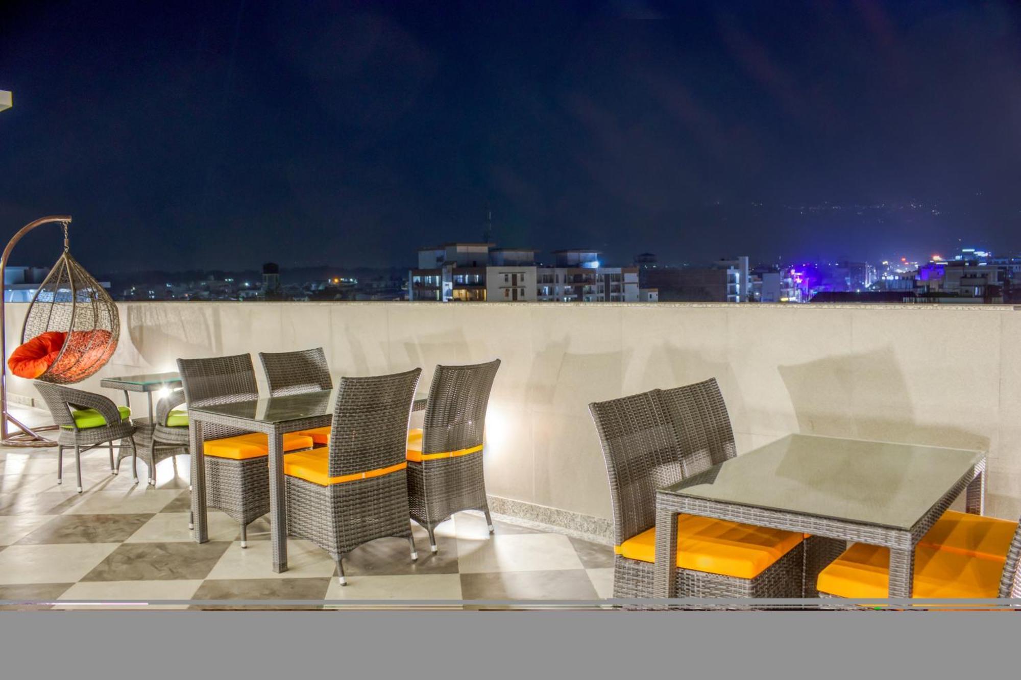 Zip By Spree Hotels Grand Legacy Prime دهرادون المظهر الخارجي الصورة