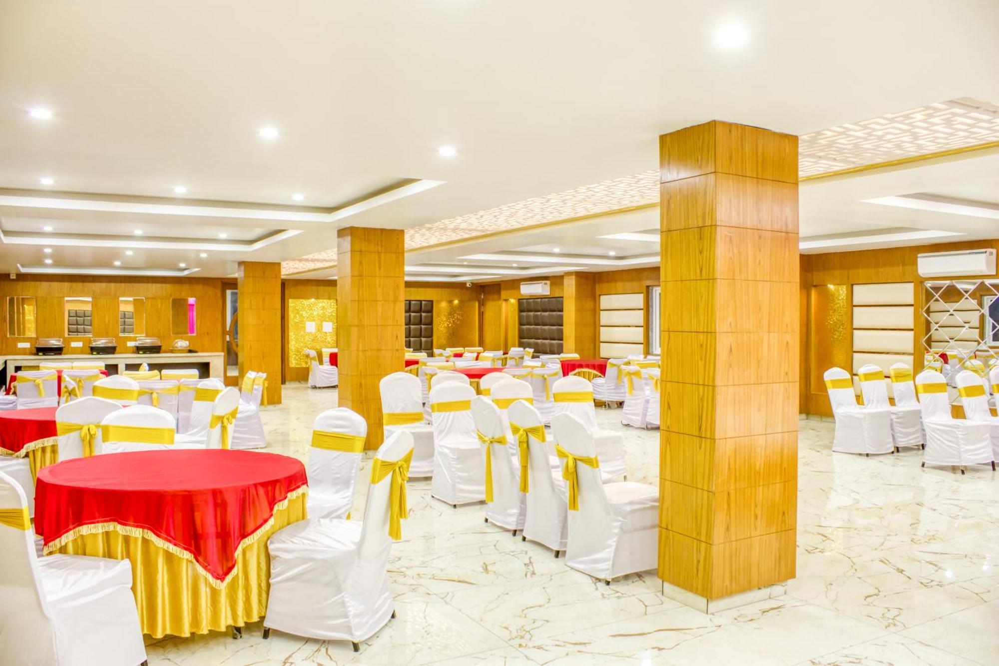 Zip By Spree Hotels Grand Legacy Prime دهرادون المظهر الخارجي الصورة