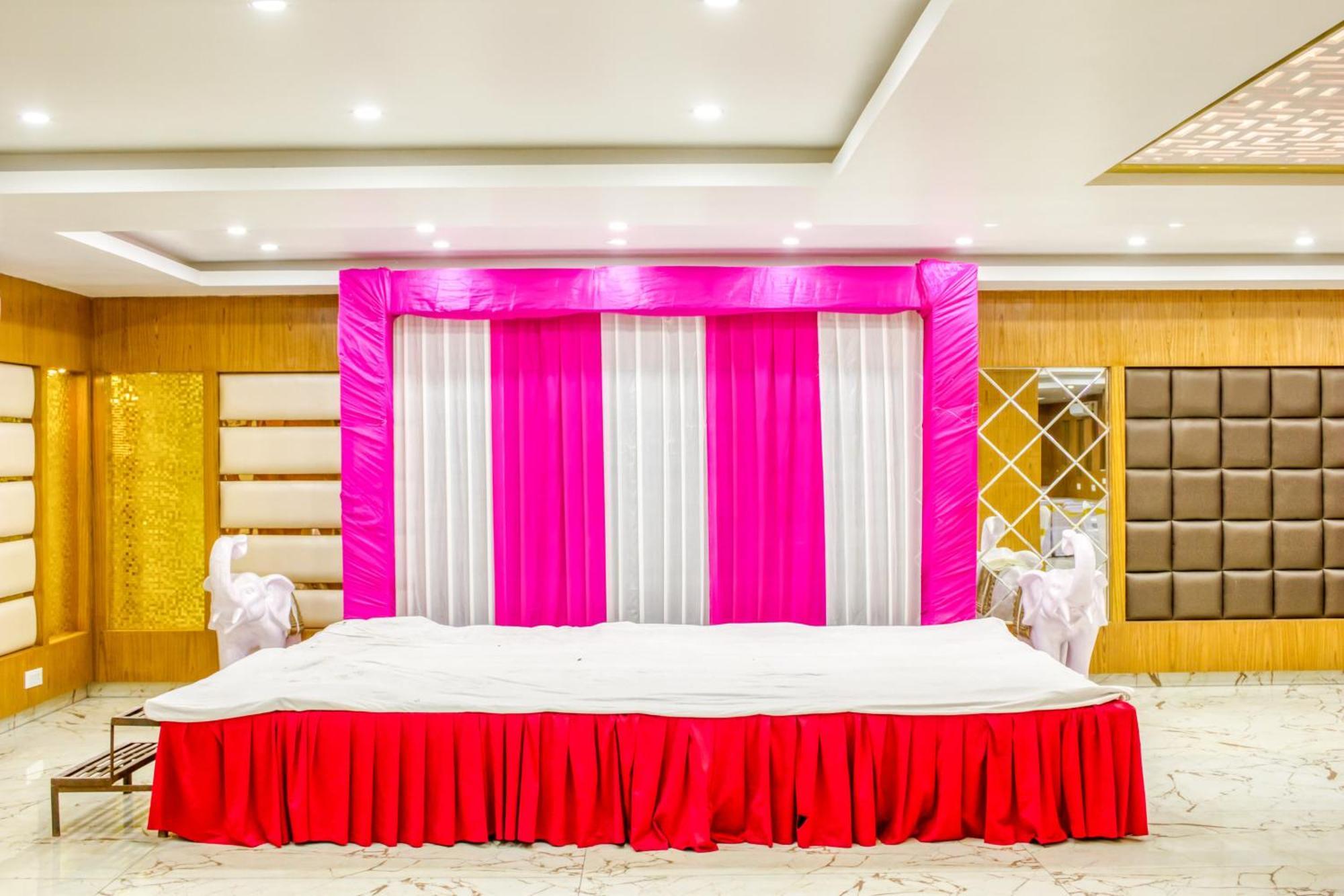 Zip By Spree Hotels Grand Legacy Prime دهرادون المظهر الخارجي الصورة