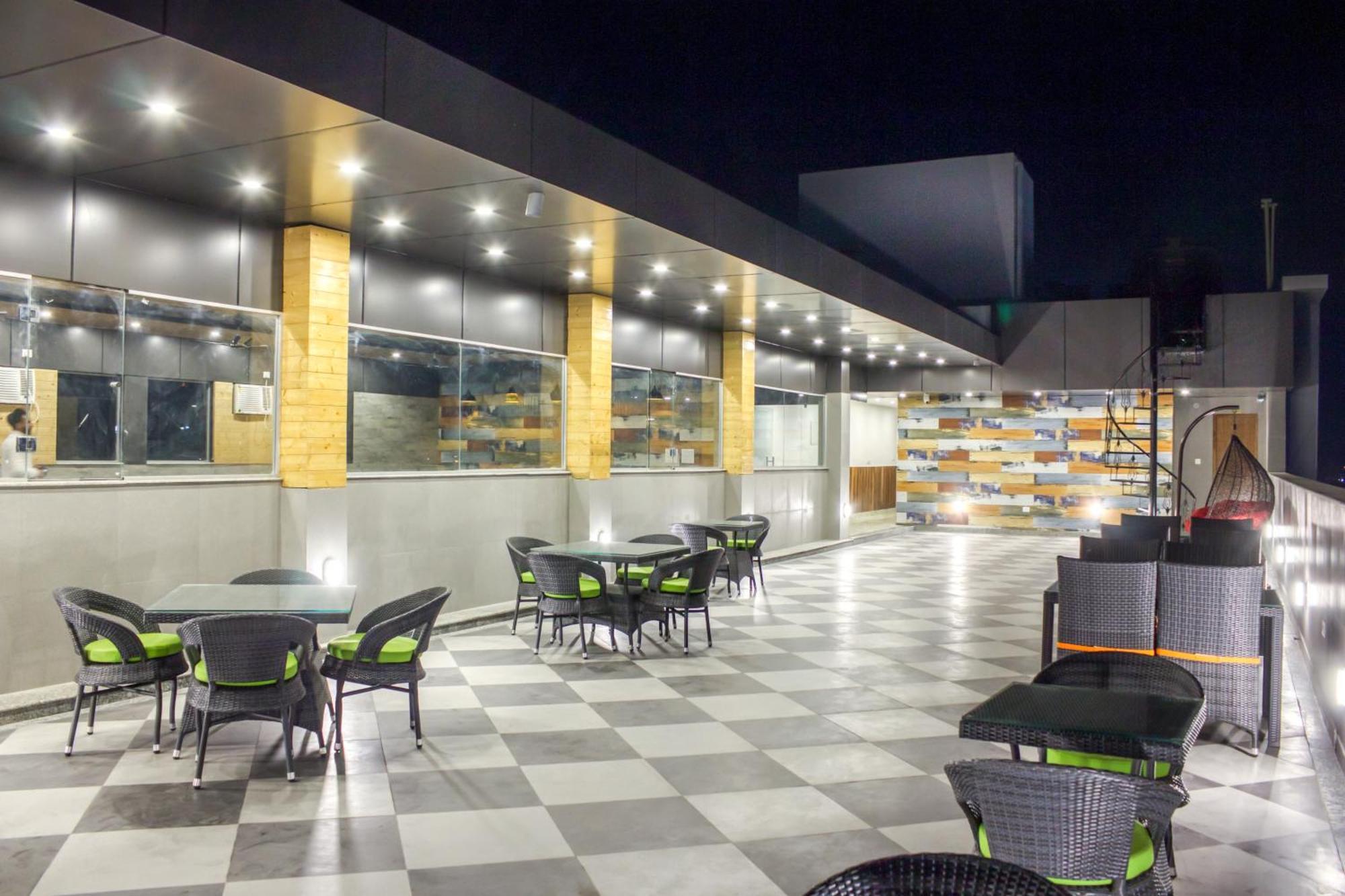 Zip By Spree Hotels Grand Legacy Prime دهرادون المظهر الخارجي الصورة