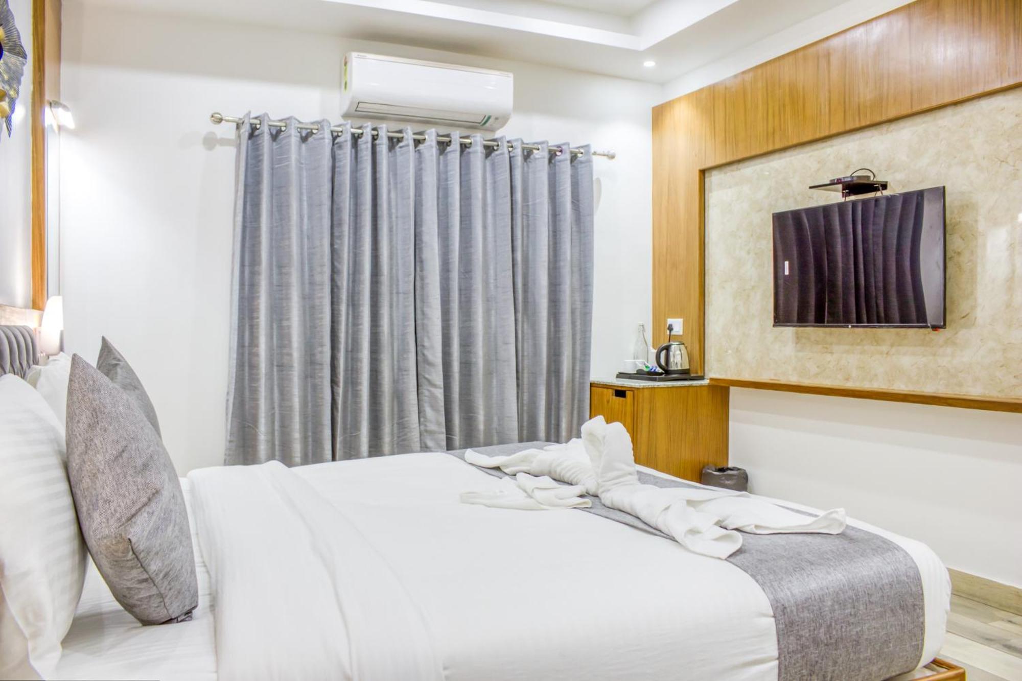 Zip By Spree Hotels Grand Legacy Prime دهرادون المظهر الخارجي الصورة