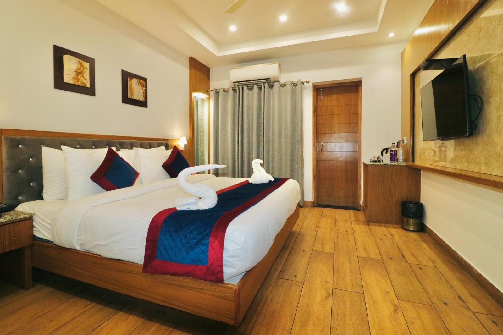 Zip By Spree Hotels Grand Legacy Prime دهرادون المظهر الخارجي الصورة